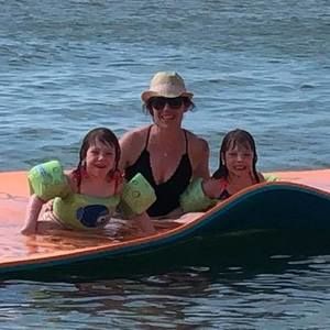 Meet your Posher, Amy